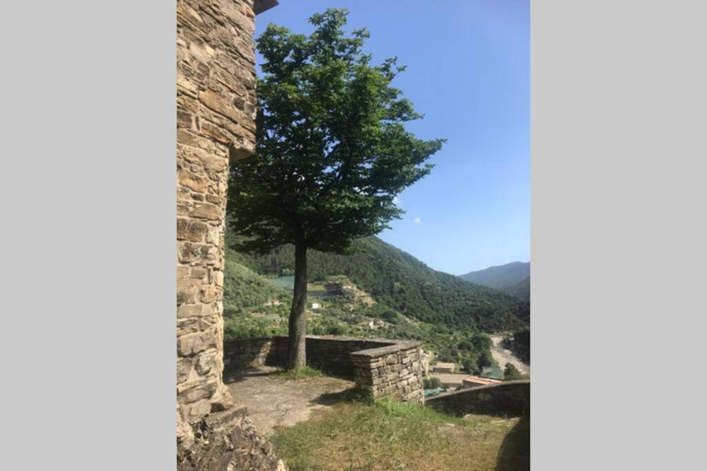 Alloggio U Sportegu Da E Monti A Giaia Badalucco Exterior foto