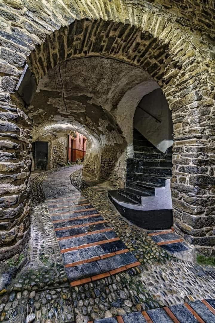 Alloggio U Sportegu Da E Monti A Giaia Badalucco Exterior foto